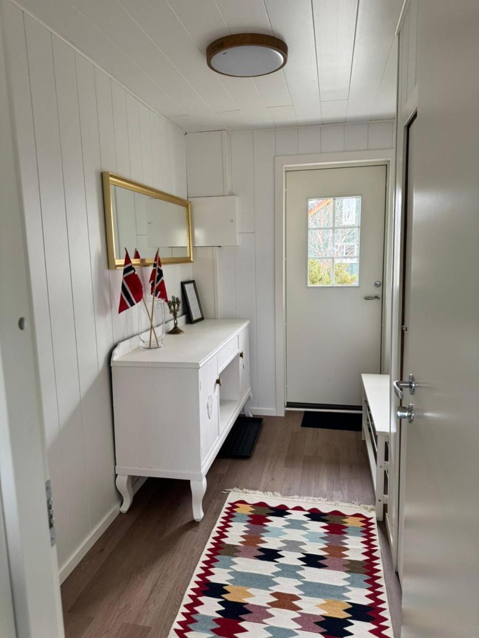 Apartment The Northern House Gryllefjord
